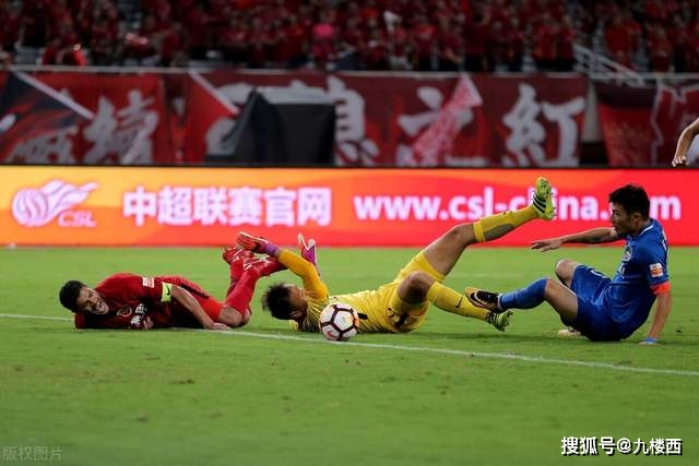 中国男篮惨败日本之后，听听媒体专家怎么说，苏群点评一针见血！